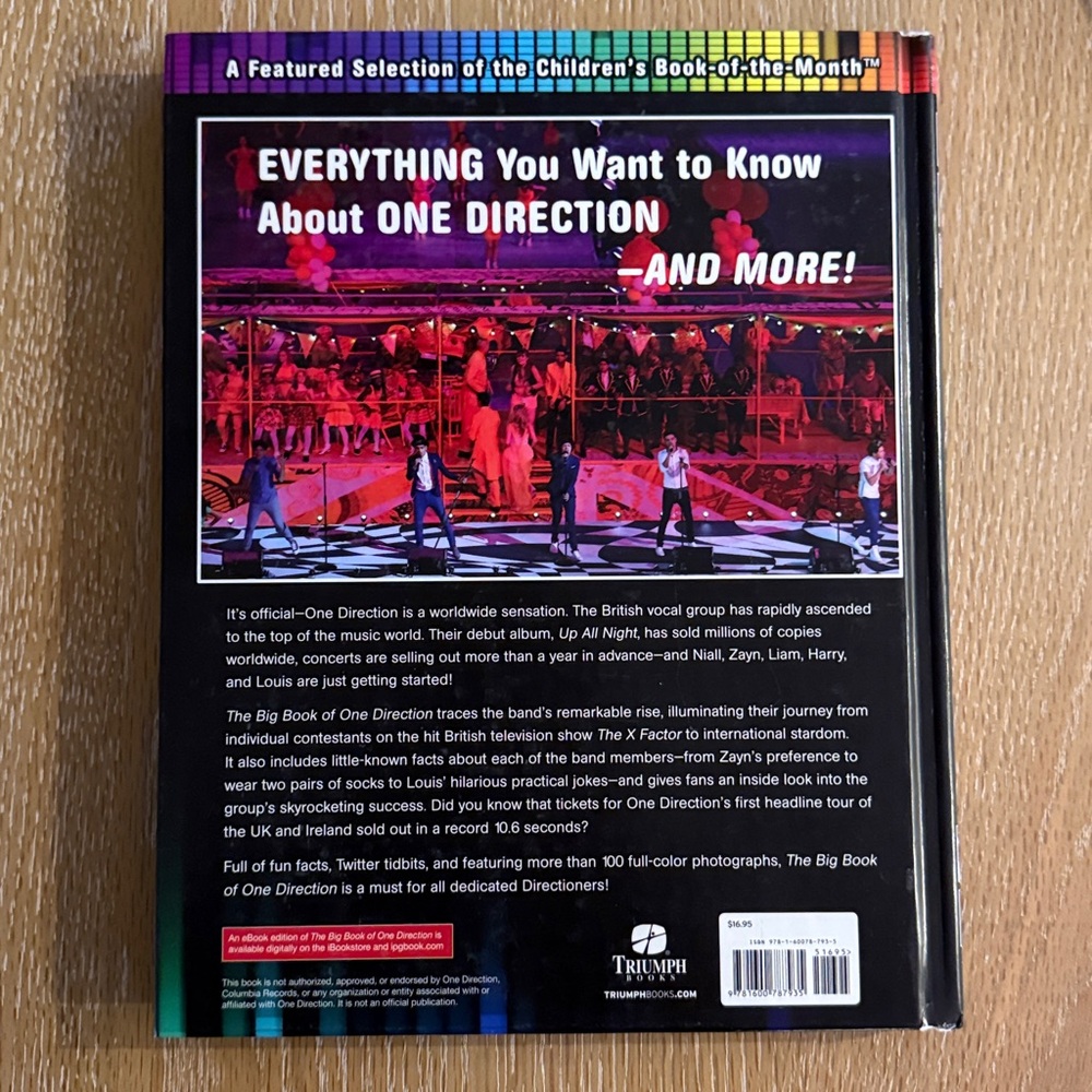 One Direction Books - Picture 3 of 16